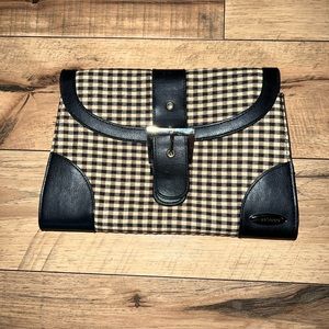 longaberger clutch bag